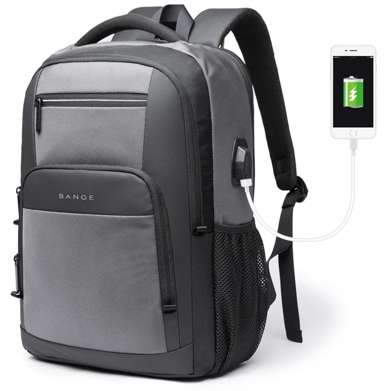 Basic Black Men's Backpack: Style, Practicality and Safety for Your Everyday Life