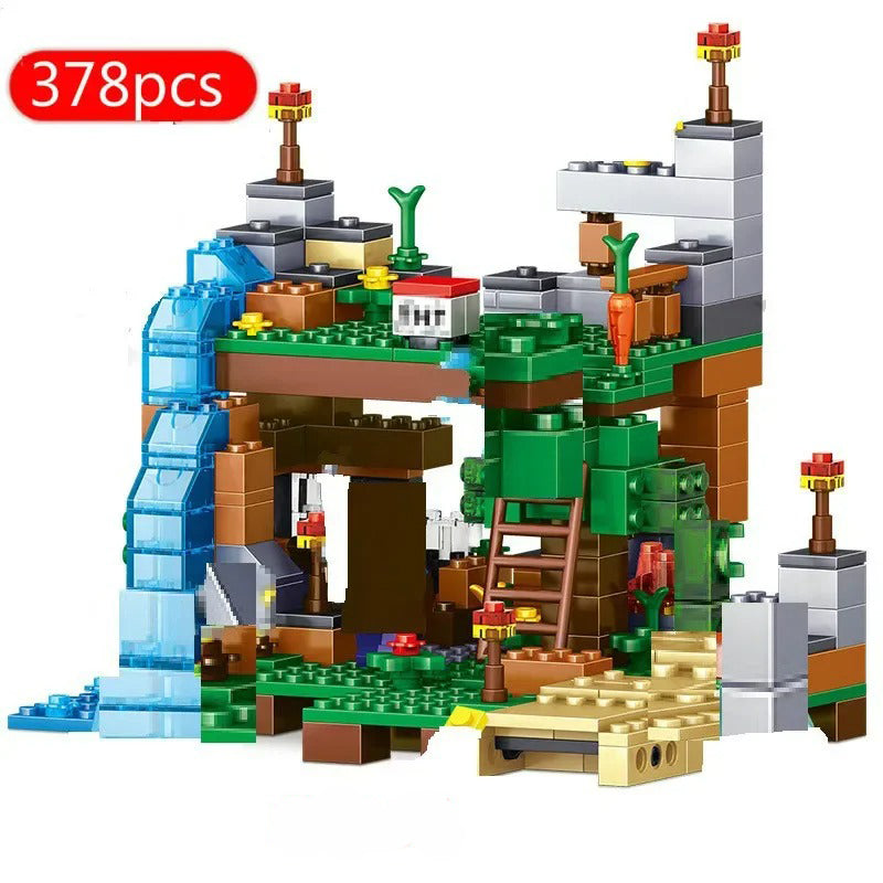 Minecraft Building Blocks - Spark your Imagination with the Minecraft Jungle Kit: up to 1500 Pieces and Infinite Possibilities!